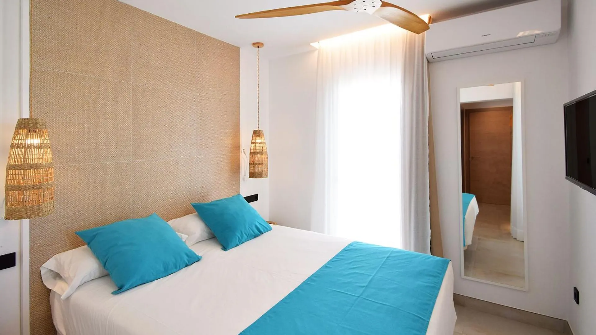 Residencial Bogamari Villa San Antonio  Spanien