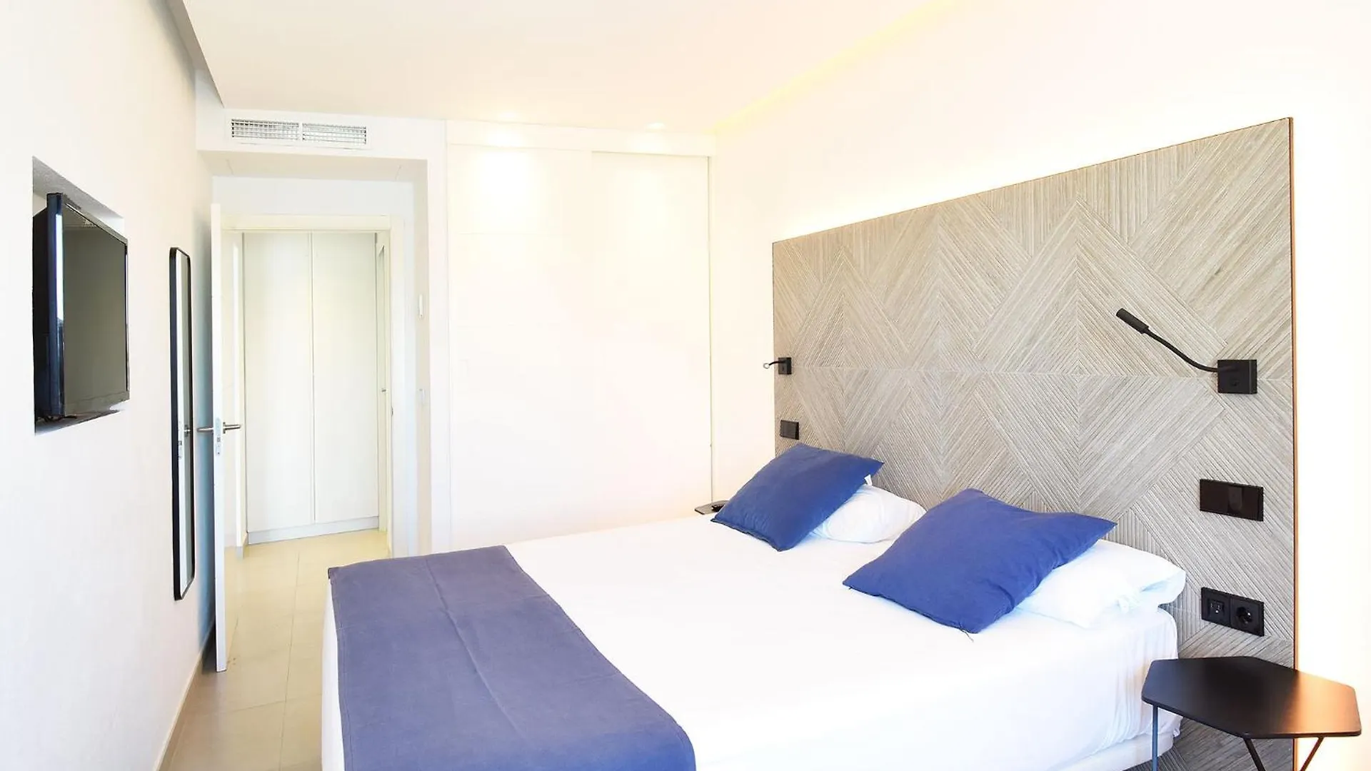 Residencial Bogamari Villa San Antonio  0*, San Antonio (Ibiza)
