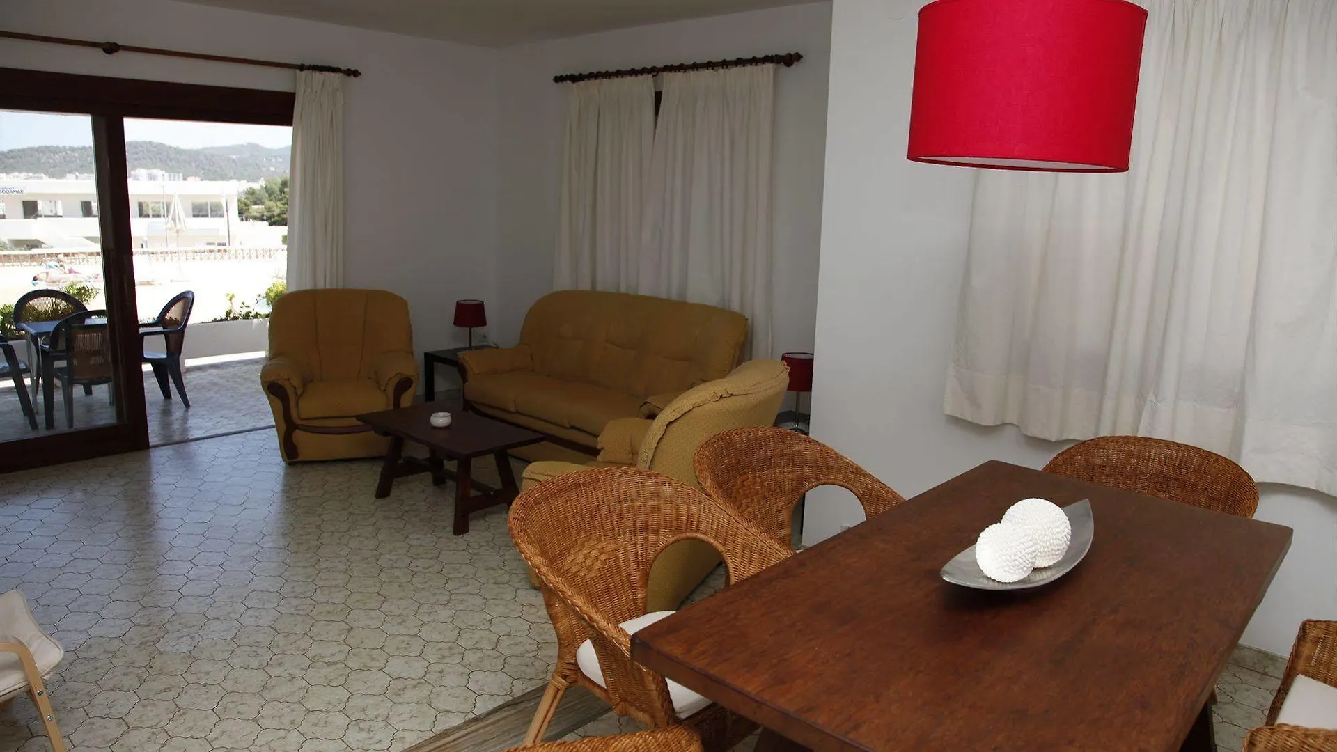 Villa Residencial Bogamarí San Antonio Abad 0*,
